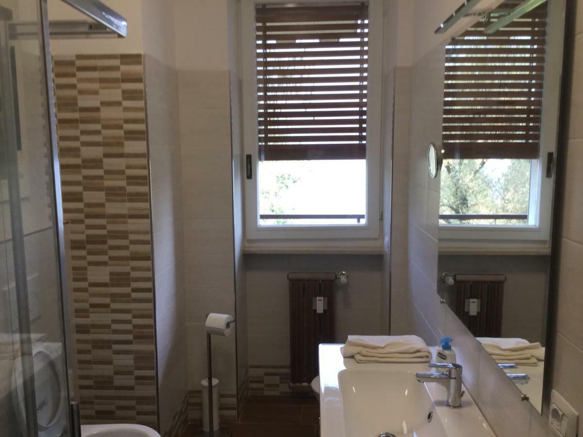 Appartamento Casa Laura Dormelletto Esterno foto